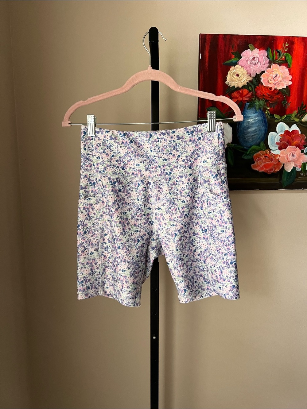 Ebb & flow Floral High-Rise Biker Shorts - Lavender & White